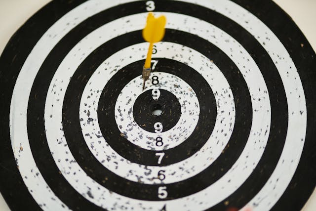 Photo by Engin Akyurt: https://www.pexels.com/photo/black-and-white-dartboard-1552617/